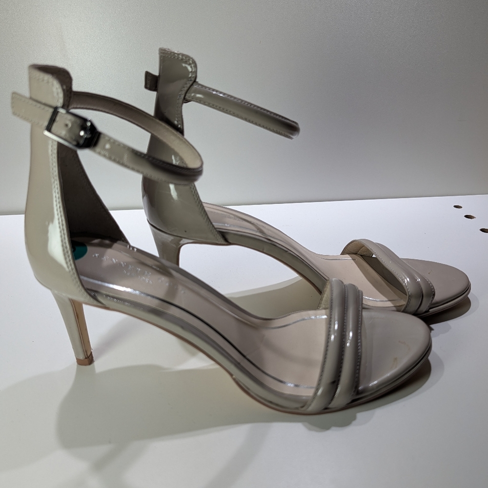 Kenneth Cole Heels Taupe Patent Size 8